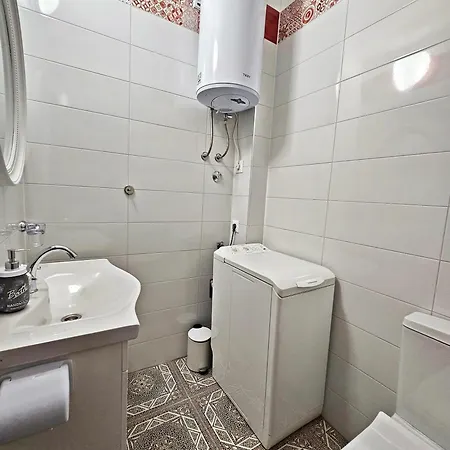아파트 By The Sea Krilo Jesenice, Omis - 23043
